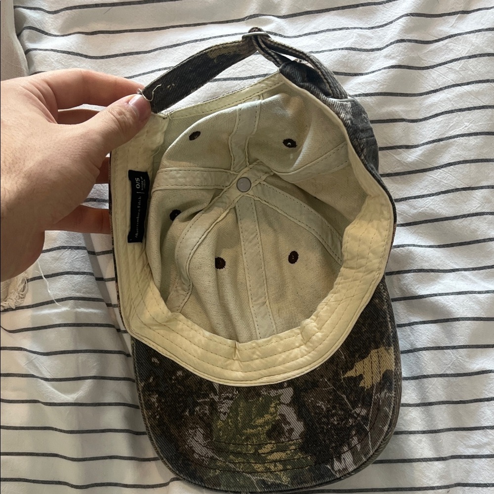 Abercrombie & Fitch Camouflage Hat - Picture 3 of 4